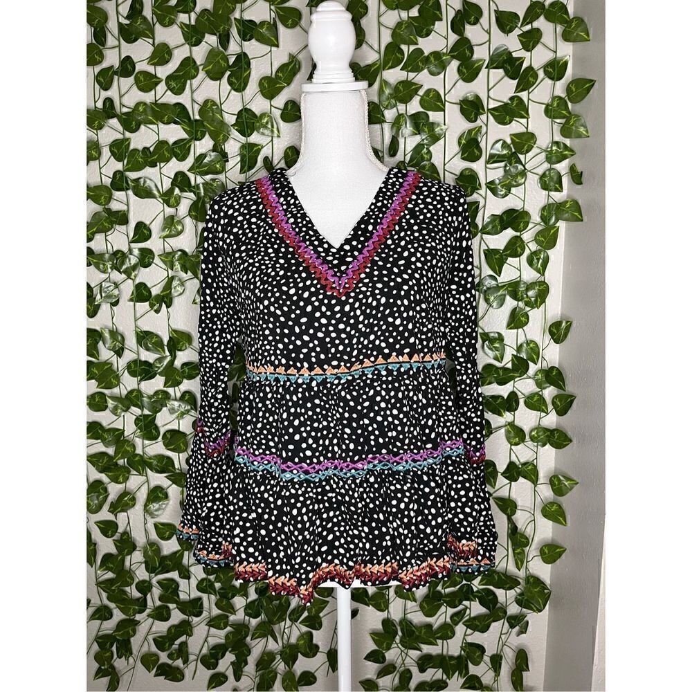 Savanna Jane Embroidered Top